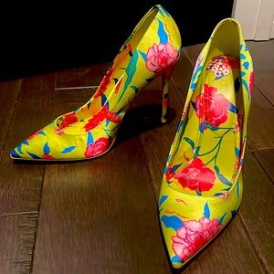Aldo flower power satin heels